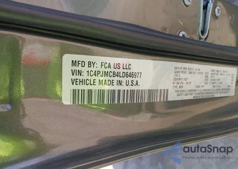 2020 Jeep Cherokee Latitude 4X4 z USA, uszkodzony, nr VIN 1C4PJMCB4LD646977